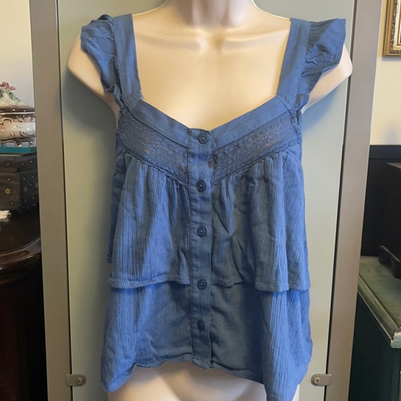 American Eagle top - Picture 2 of 4